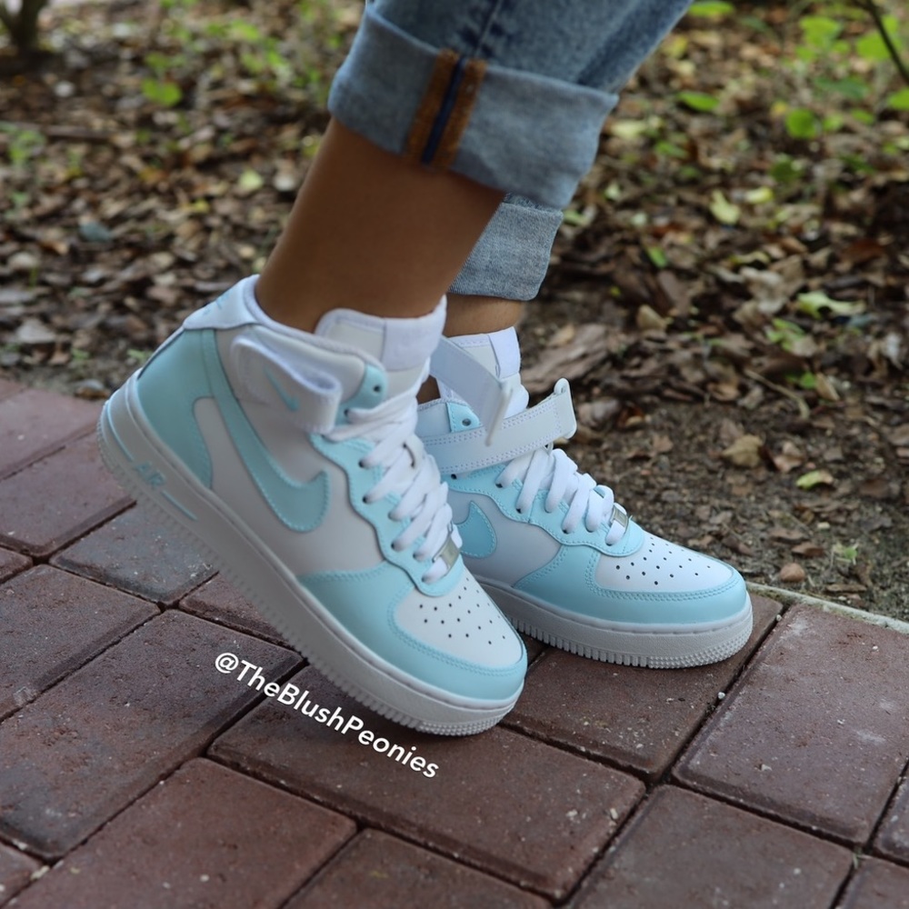 Nike Custom Painted Air Force 1 Mid Top - Light Blue NWT - Picture 6 of 15